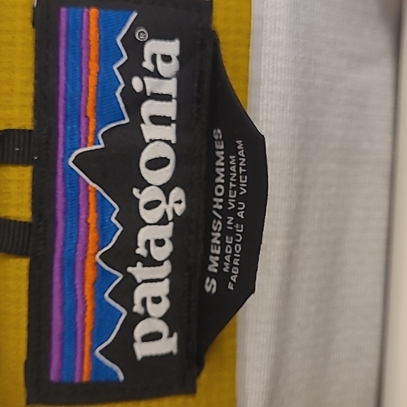 Patagonia Yellow H2No Hooded Pullover Jacket - Picture 5 of 7